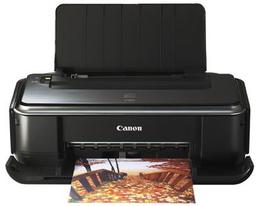 Струйный фотопринтер Canon PIXMA iP2600 имеет разрешение 4800x1200 dpi